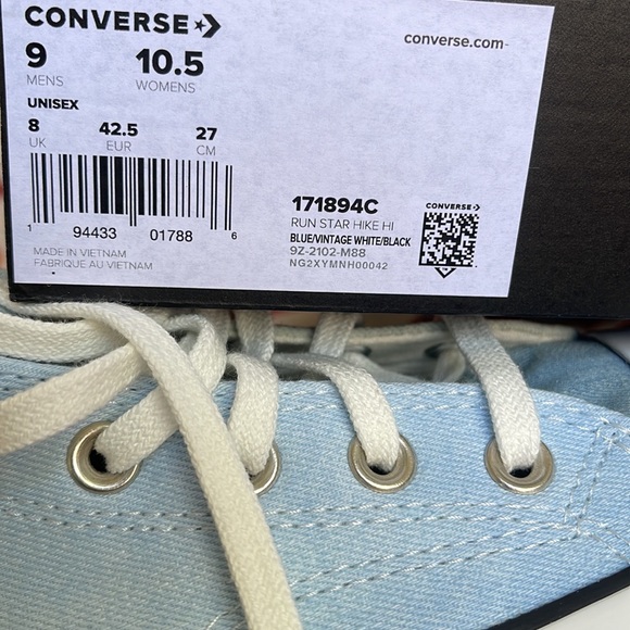 Converse 171894C
RUN STAR HIKE HI
BLUE/VINTAGE WHITE/BLACK
Women’s platforms - Picture 16 of 16